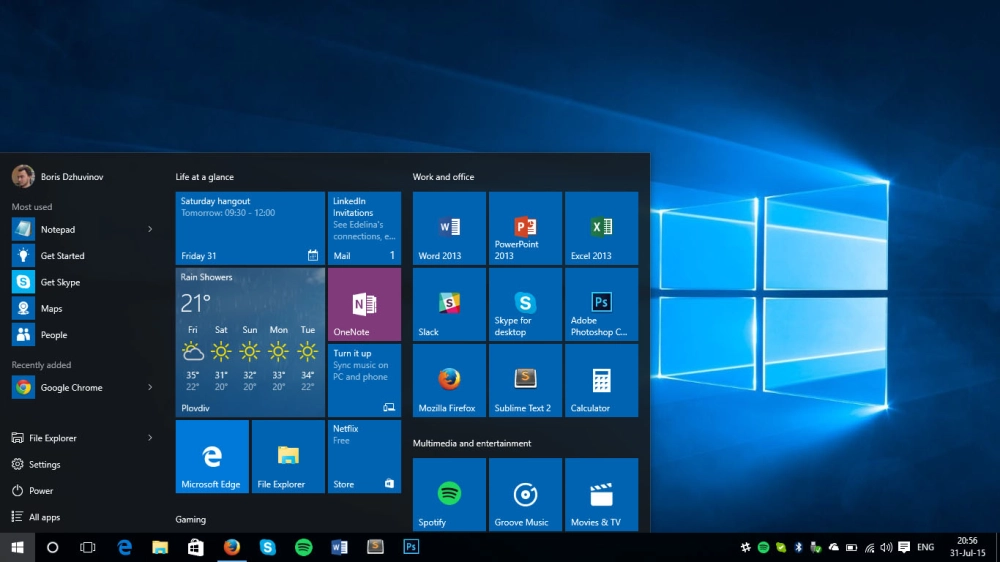 Màn hình desktop Win 10 mới cài, sạch sẽ và gọn gàng
